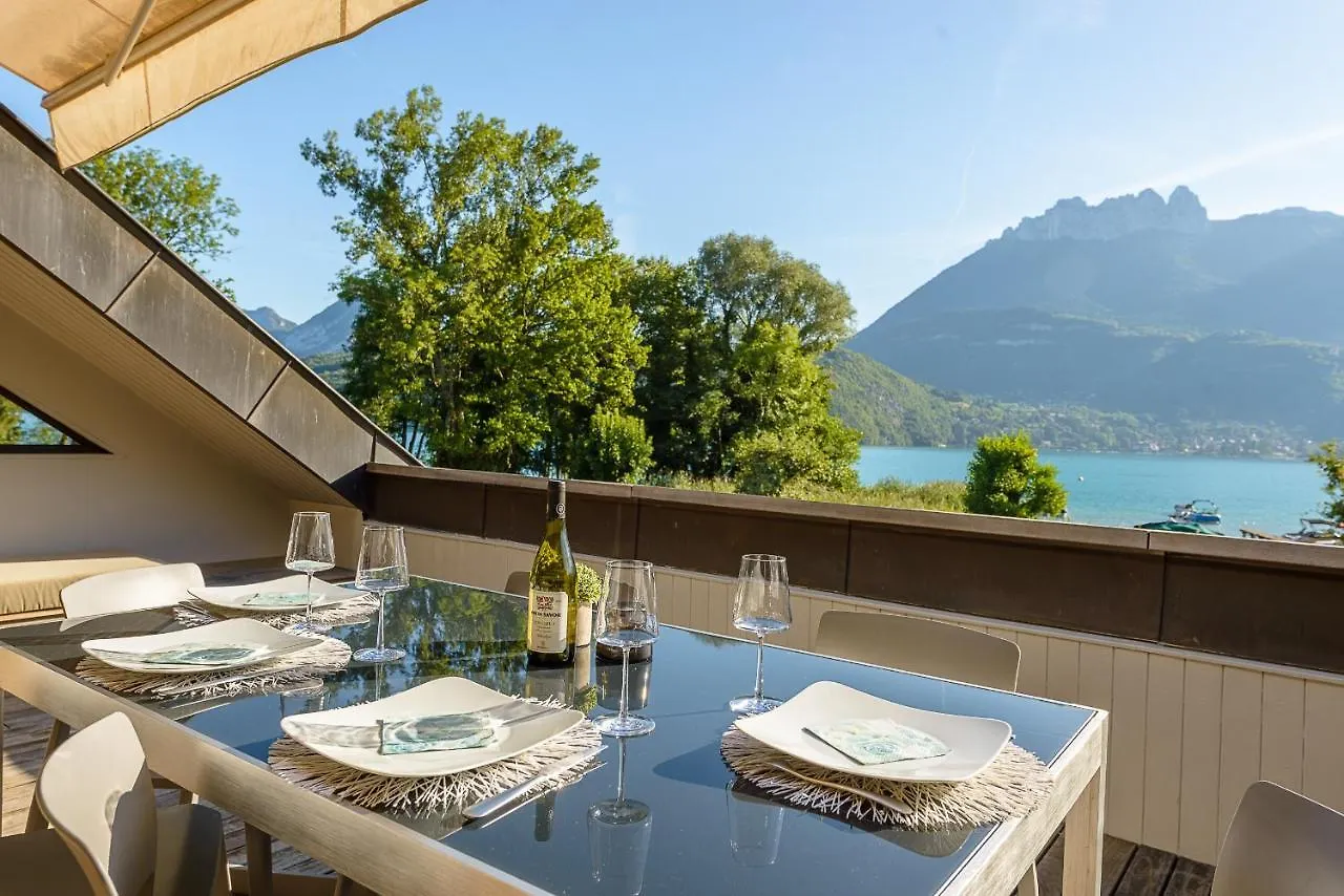Loft Evasion, Private Beach And Pontoon-Terrasse Xxl- Lla Selections By Location Lac Annecy Duingt Daire