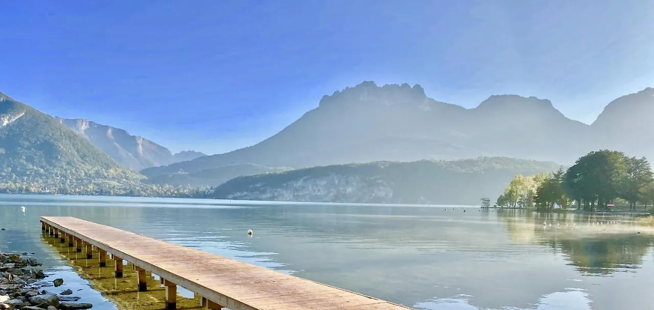 Daire Loft Evasion, Private Beach And Pontoon-Terrasse Xxl- Lla Selections By Location Lac Annecy Duingt